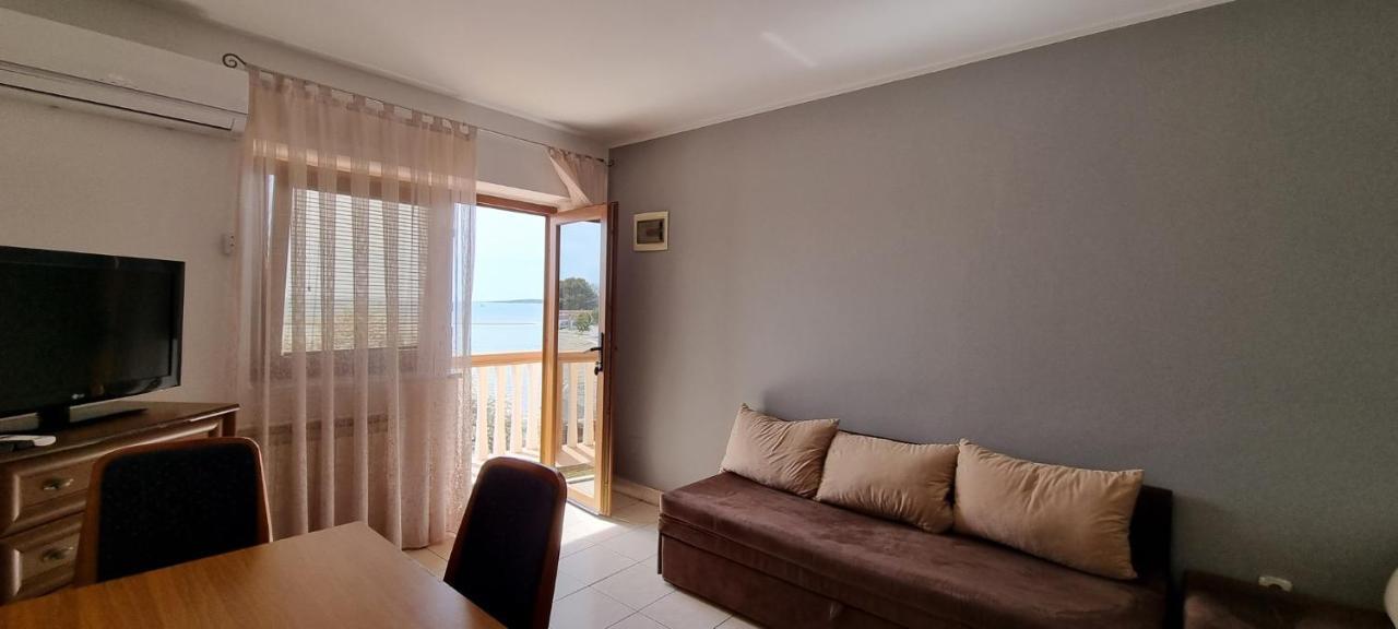 Sand Beach Apartment Idila Medulin Ngoại thất bức ảnh